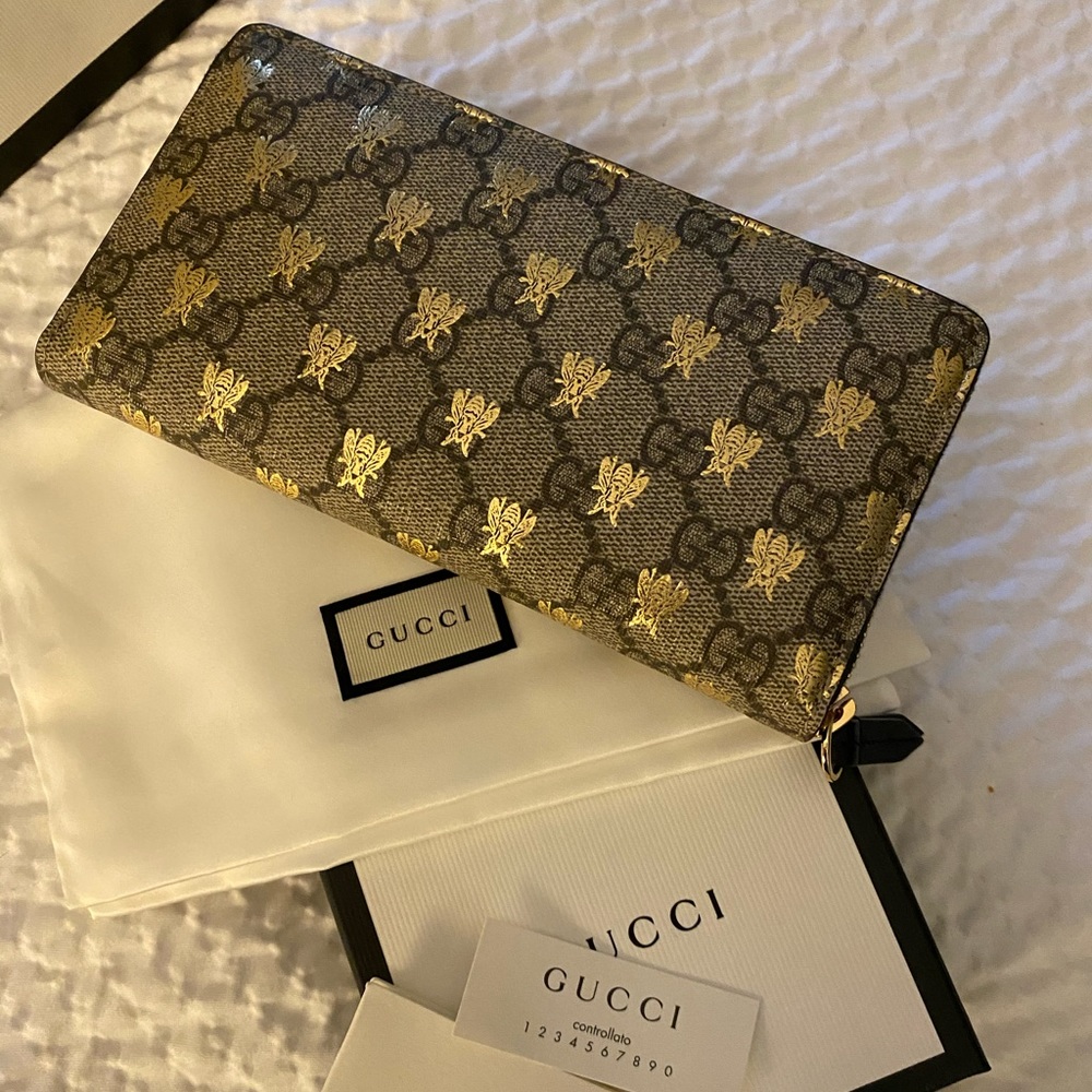 Gucci Gold and Brown Wallet